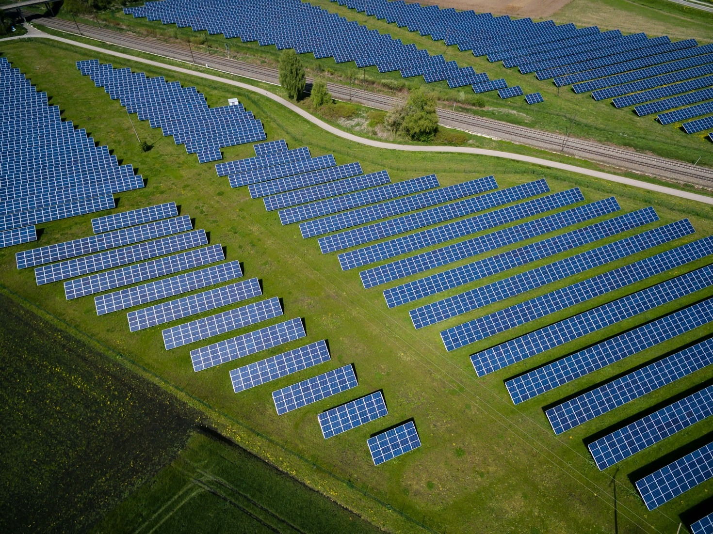 Clicca qui > Energia da parco Solare